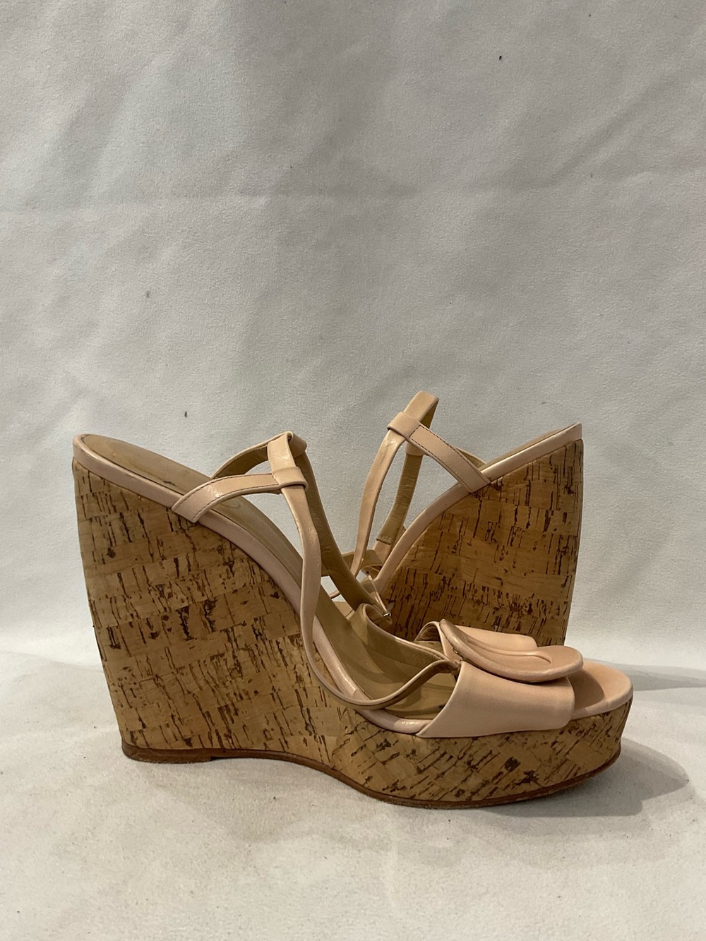 Roger Vivier Wedges